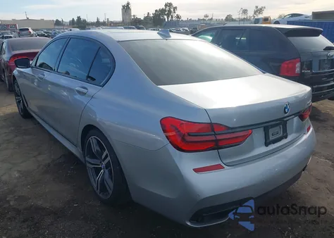2019 BMW 740I z USA, uszkodzony, nr VIN WBA7E2C55KB454039